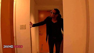 Japanese Seductress Pleasures with Passionate Climax