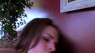 Mature MILF Spreads Wide for Deep Hardcore Pounding