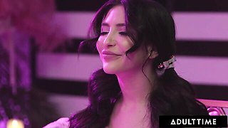 Bareback xxx with looking-good Jane Wilde from Adult Time