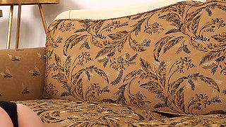 Real Flexi Contortionist Gets Ass Destroyed