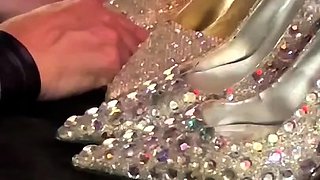 GoddessSultanaAisha - Pet Play And Femdom Mentoring