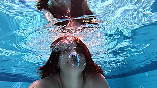 Swimming Fetish - Underwater Swimming Naked