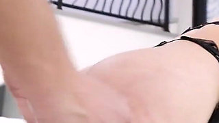 Cassidy Luxe Takes Vince’s Monster Cock for a Wild Ride - Get Anal