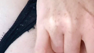 Close up Fingering Hairy Pussy