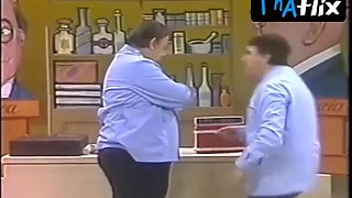 Amalia Yuyito Gonzalez Funbags Gig in Hiperhumor