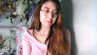 Amateur Webcam Chick Masturbates On Webcam More at