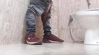 Hotel bhatroom gay mastarbet