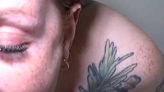 Hot PAWG Drinks Piss