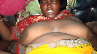 My housewife ki chudai ki garmi Se pasina pasina Ho Gaya