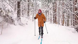 Kate Rose, Dry Mango And Christafeer Robien - Frosty Sweethearts At