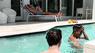 DILFs uses big tongue to rim tiny hole