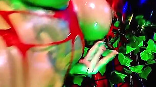 Ivy's Kiss Bloom of Ruin