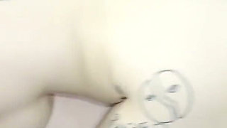 Eckobelle and Nadia White Tribbing and Eating Pussy