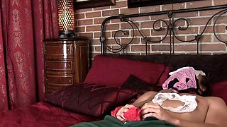 Ballbusting punishment from MILF