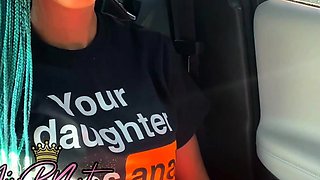 Webcam beauty and her toys have solo sex