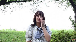 336KNB-345　前戯だけで本気汁ダ～ラダラ♪月2の旦那SEXが待てず応募！！ピストンするたびグッチュングッチュン音を響かせてらあww