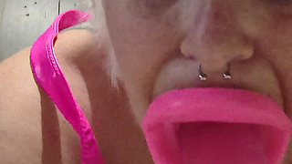 It's a Mouthful Threesome with Cum in Her Mouth and Ass Shes Big Mouth Yrash
