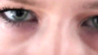 Minxx Marie Bikini Blowjobs