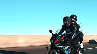 Sexy Busty Fit Plump-assed Car Snatcher Get Dicked Hard In the Garage & Rewarded With a Big Facial