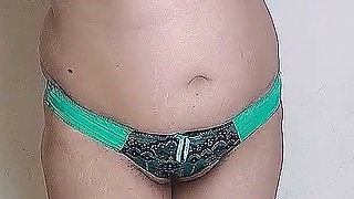 Marital Infidelity: Sex with a Guy Who Has a Big Cock-unlike My Husband's