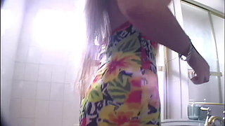 90's Slut Gives It up Quick for Cum! Daejha Milan