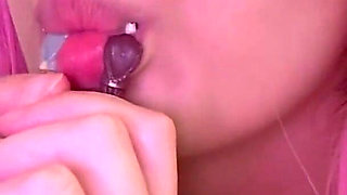 Giantess Has Sex with 2 Tiny People.