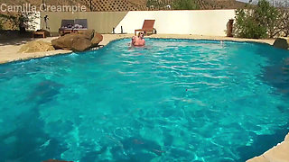 Fucking in The Pool On Holiday