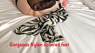 Mrs Mature Feet on Her Balcony Wearing Her Nylons