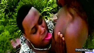 Ebony Babe Stretched Wide by Throbbing BBC in Outdoor Pound