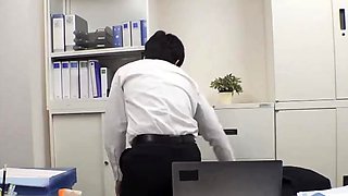 Uncensored-The image of a female boss looking superior,