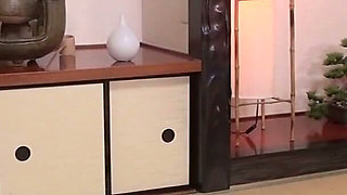 Tatami Creampie with Strings of Juice, Then She Cleans Him - Miyano Yukana