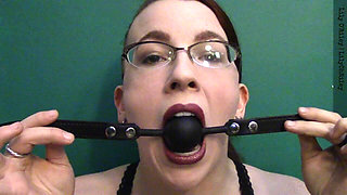 Ballgag Staring (wmv)