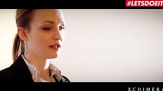 Raunchy glamour girl smutty porn clip