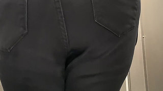 Sexy Brunette Loves It When You Watch Her Pee