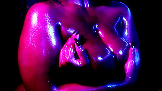 Neon Oily Tits