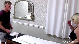 Lacey Starr Massaged And Roughly Nailed By Luke Hardy