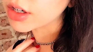 Brunette Solo Webcam Masturbation