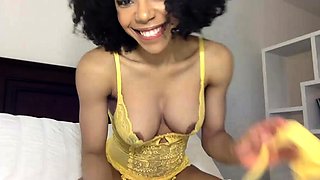 Amanda Black and Nikky Thorne hand sex toy do fist fuck