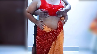 Viral Desi Step Brother and Step Sister Found an Empty House and They Fucked