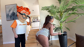 My Big Ass Ebony Maid Rhae Woods Begged for This Job