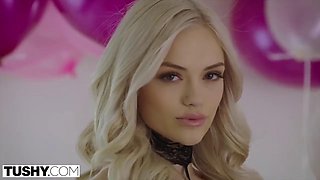 Alex Grey Lesbian Ass to Mouth