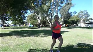 Sindy Silver fingers herself