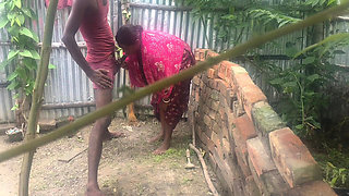 Cleaning up Bhabhi's Fuck