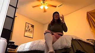 Busty Giantess Toys With Tiny Uninvited Guest FemDom
