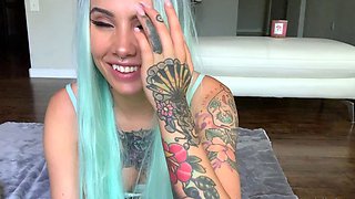 Blonde tight pussy babe solo toy fun in glamour masturbation