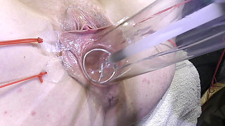 Far Spread Pussy Close up Fucking with Lamp 1000watt