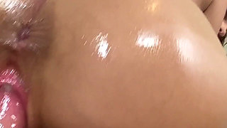 Stepsister Use Latex and Oil to Get Cum in Her Pussy
