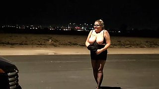 Thick BBW Wife Public Sex with Husband in Park at Night - Outdoor Blowjob & BBC Fuck