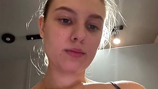 Tight Anal Fucking with Big Cock in Fitting Room