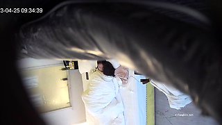 Horny fat arab housewife fingered on amateur hidden cam